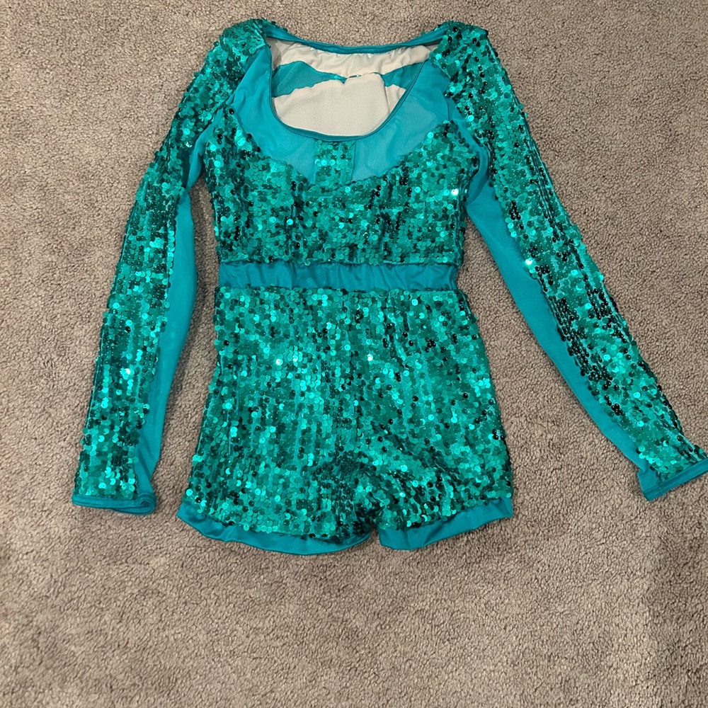 Dance Costume - Picture 2 of 6